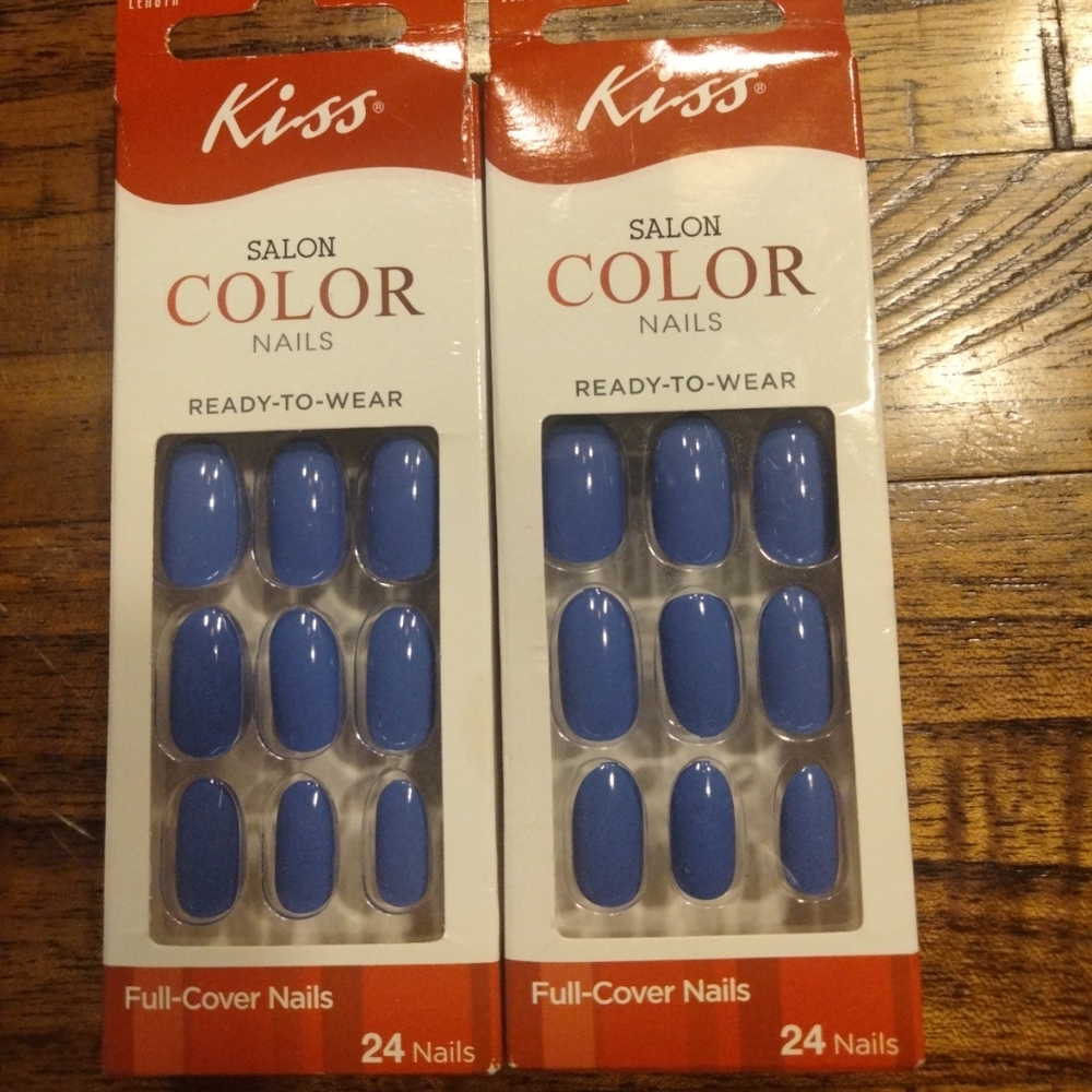 Kiss Royal Blue Nails 💙💙